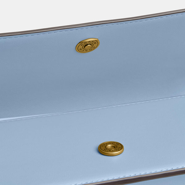 Evie Long Wallet With Chain