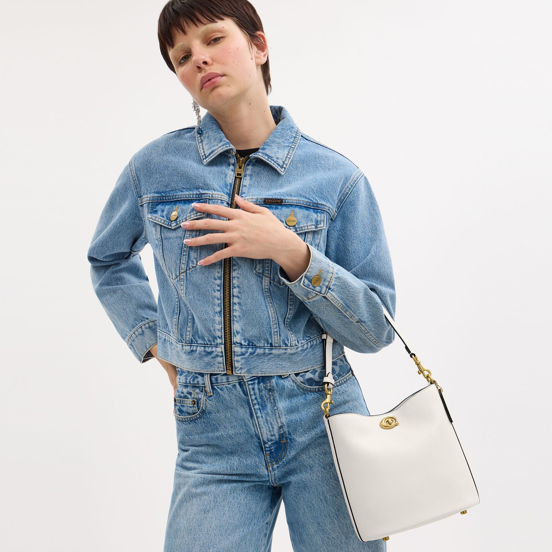 ★Coach★ Willow Soft Bucket Bag 19 CW625 B4/BK Coach Willow Soft Bucket Bag | David Jones