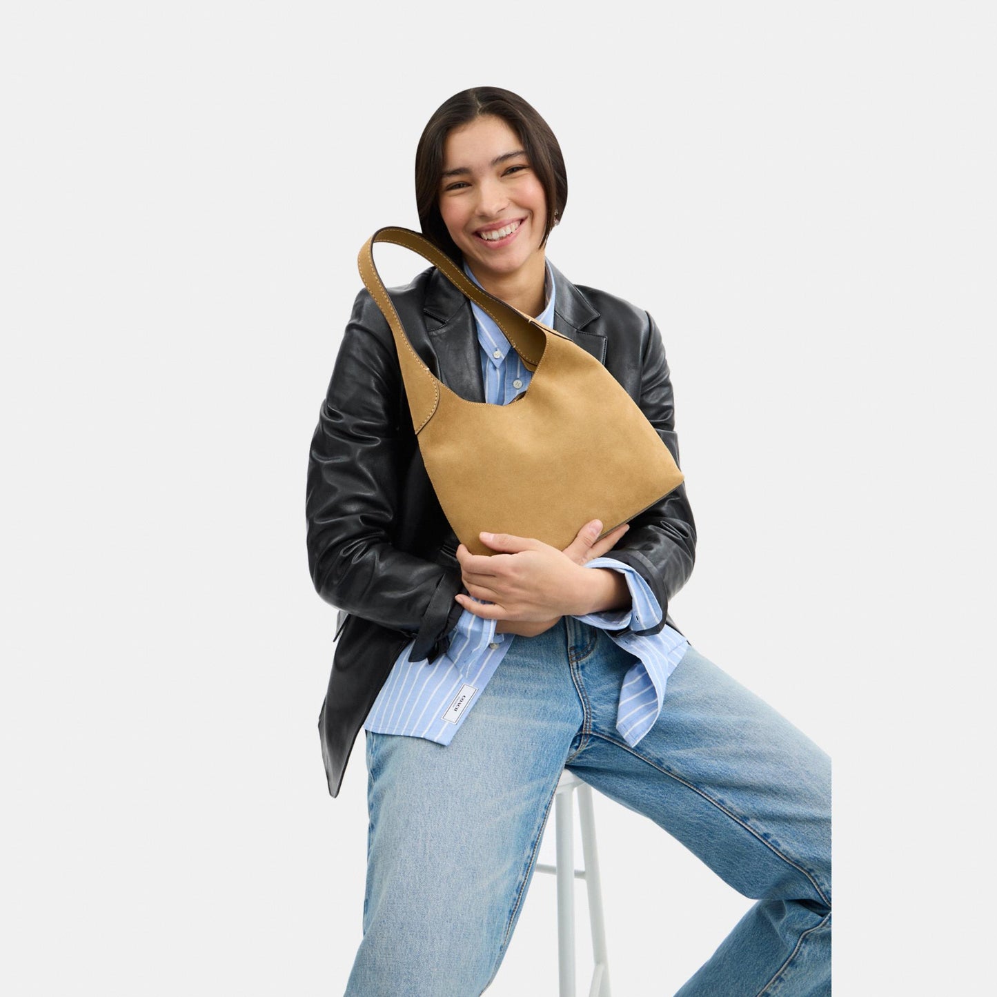 CW637-Brooklyn Shoulder Bag 28-B4/Sand