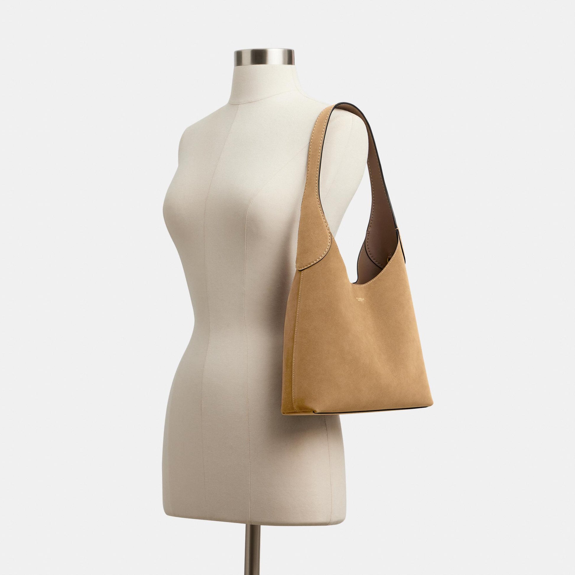 CW637-Brooklyn Shoulder Bag 28-B4/Sand