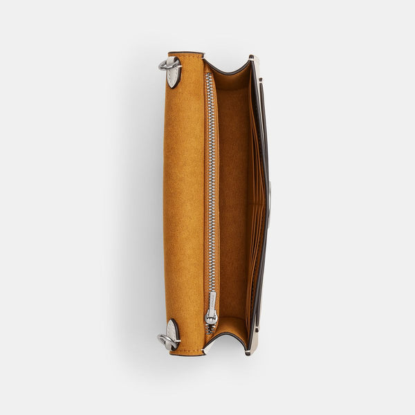 Tabby Chain Clutch