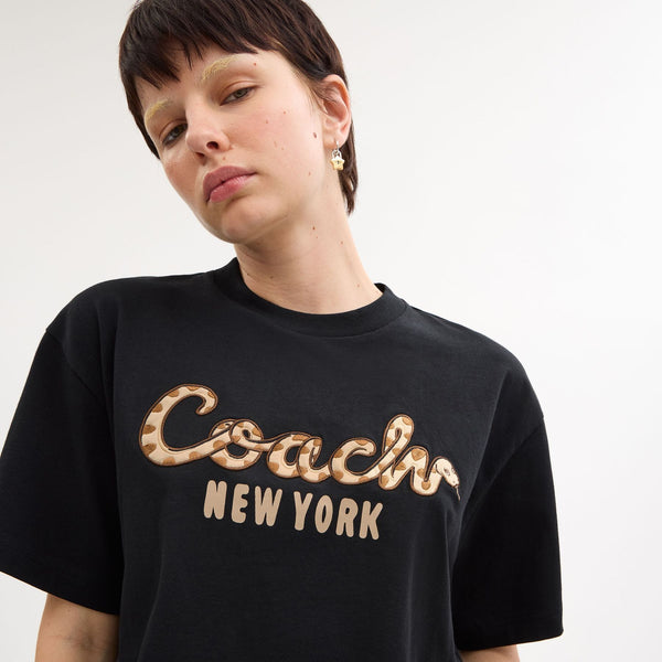 New Year Coach Snake Script Cropped T-Shirt In Organic Cotton