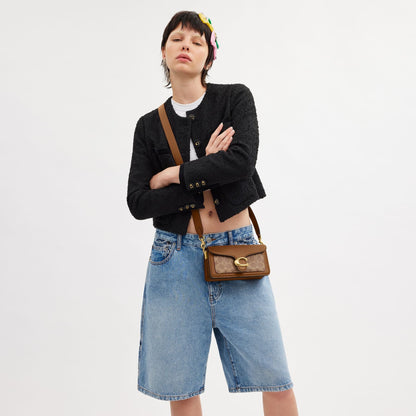 CY200-Tabby Shoulder Bag 20 in Signature Canvas-B4/Tan Brown