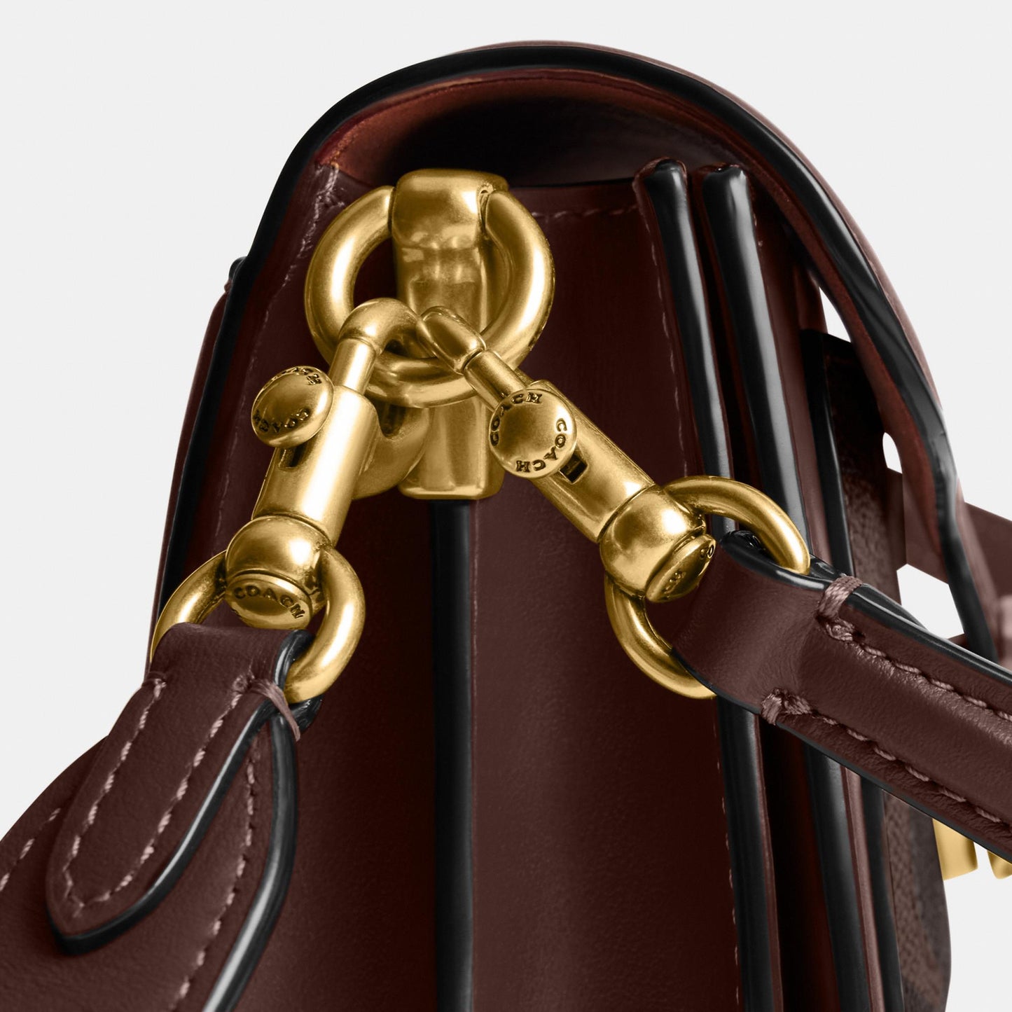 CY200-Tabby Shoulder Bag 20 in Signature Canvas-B4/Maple Maple