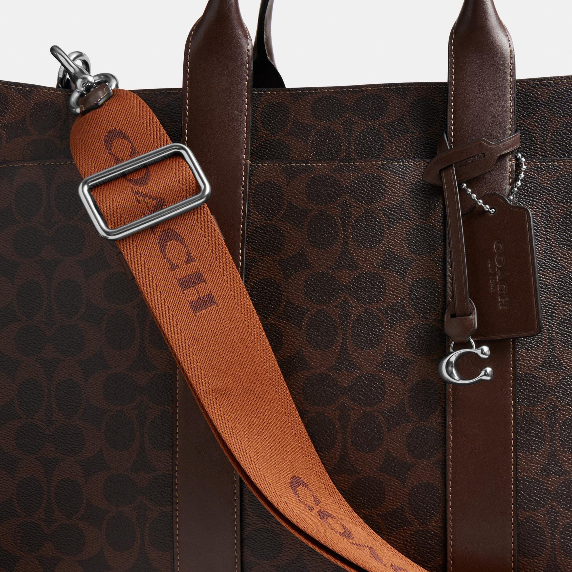 CY772-Wesley Tote in Signature Canvas-Maple