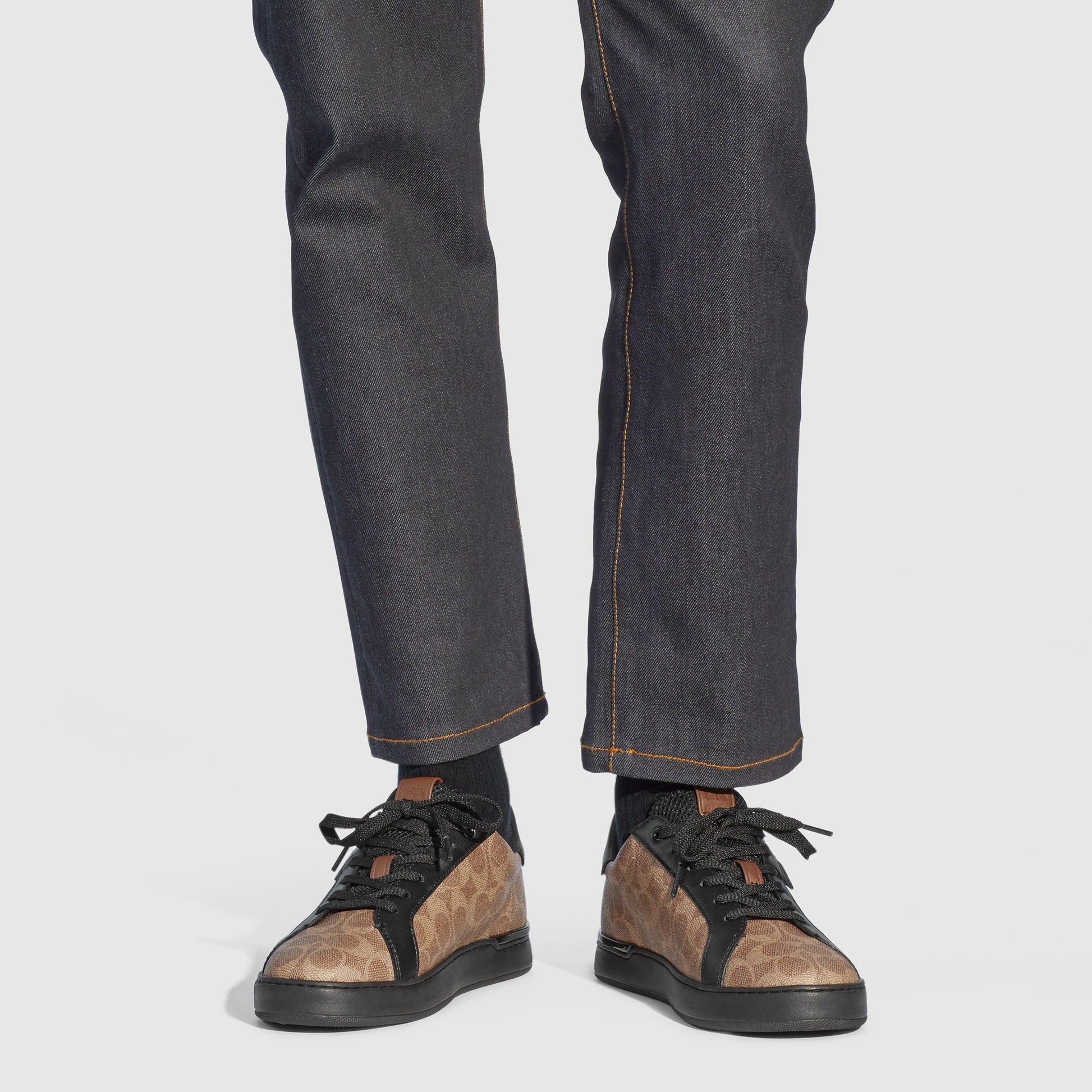 Lowline Low Top Sneaker - COACH Saudi Arabia Official Site