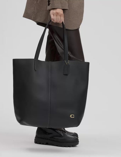 North Tote