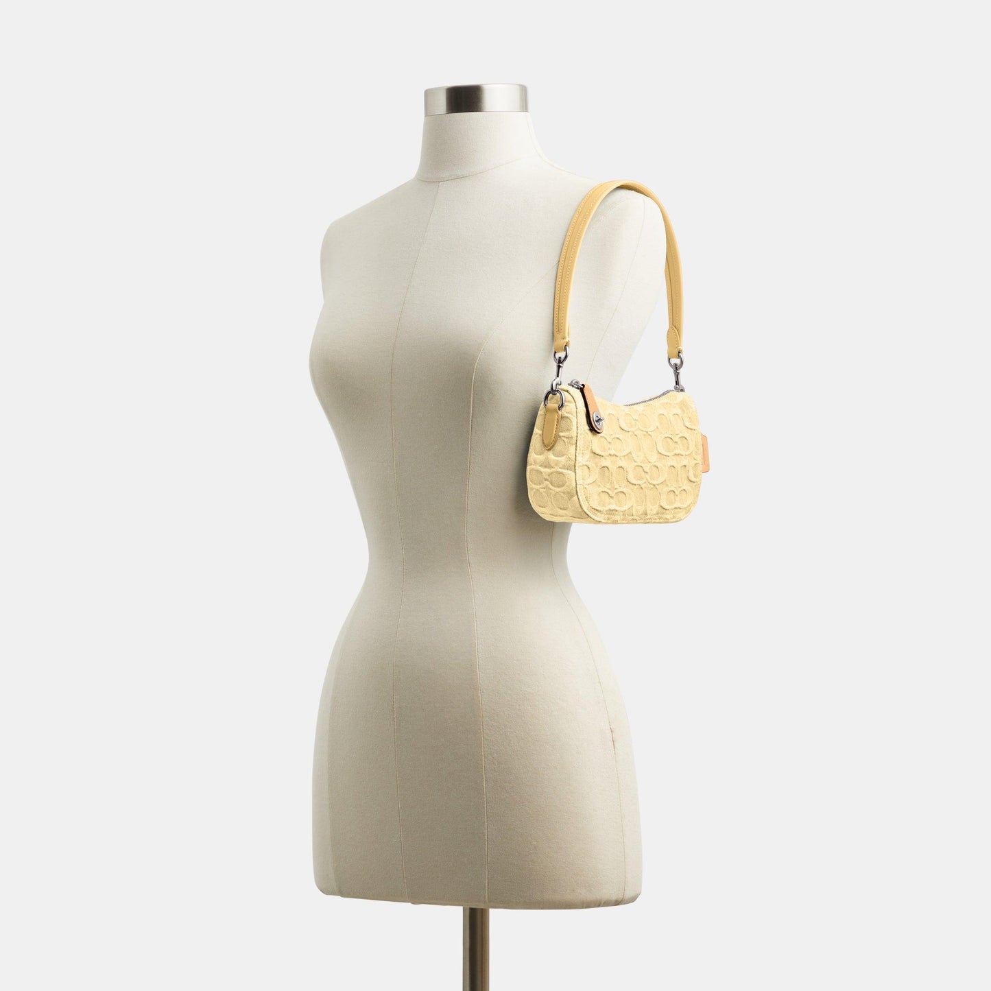 Swinger 20 In Signature Denim-CJ939-Lh/Pale Yellow