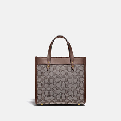 Field Tote 22 In Signature Jacquard - COACH Saudi Arabia Official Site