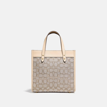 Field Tote 22 In Signature Jacquard - COACH Saudi Arabia Official Site