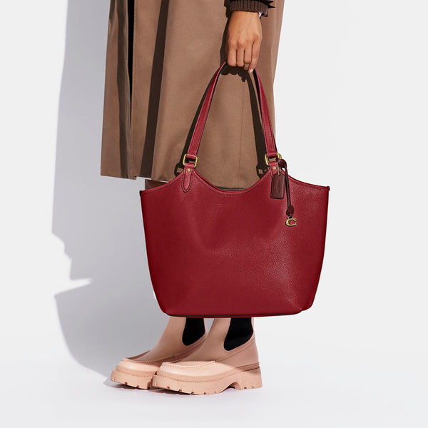 حقيبة "داي توت Day Tote"