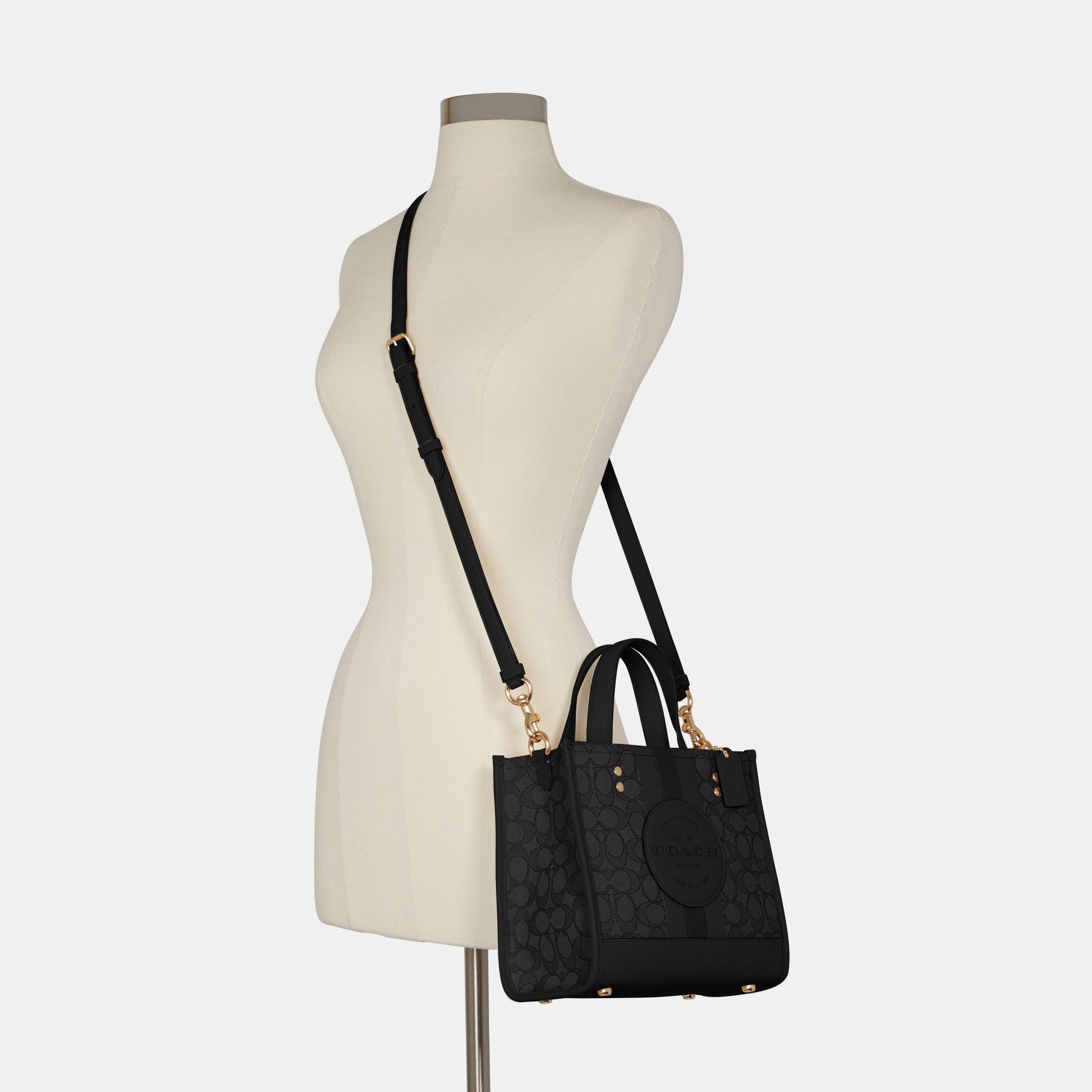 C8417-Dempsey Tote 22 In Signature Jacquard With Stripe And Coach Patch-SV/Black Smoke Black Multi