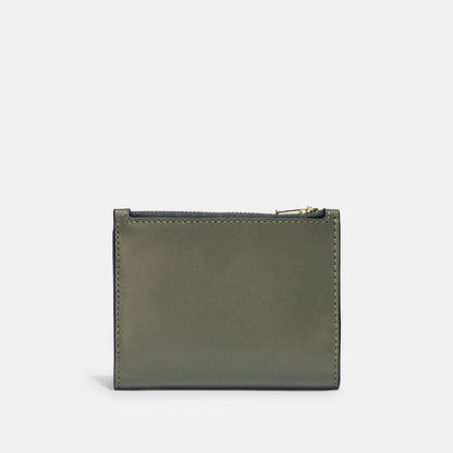 Bifold Snap Wallet - COACH Saudi Arabia Official Site