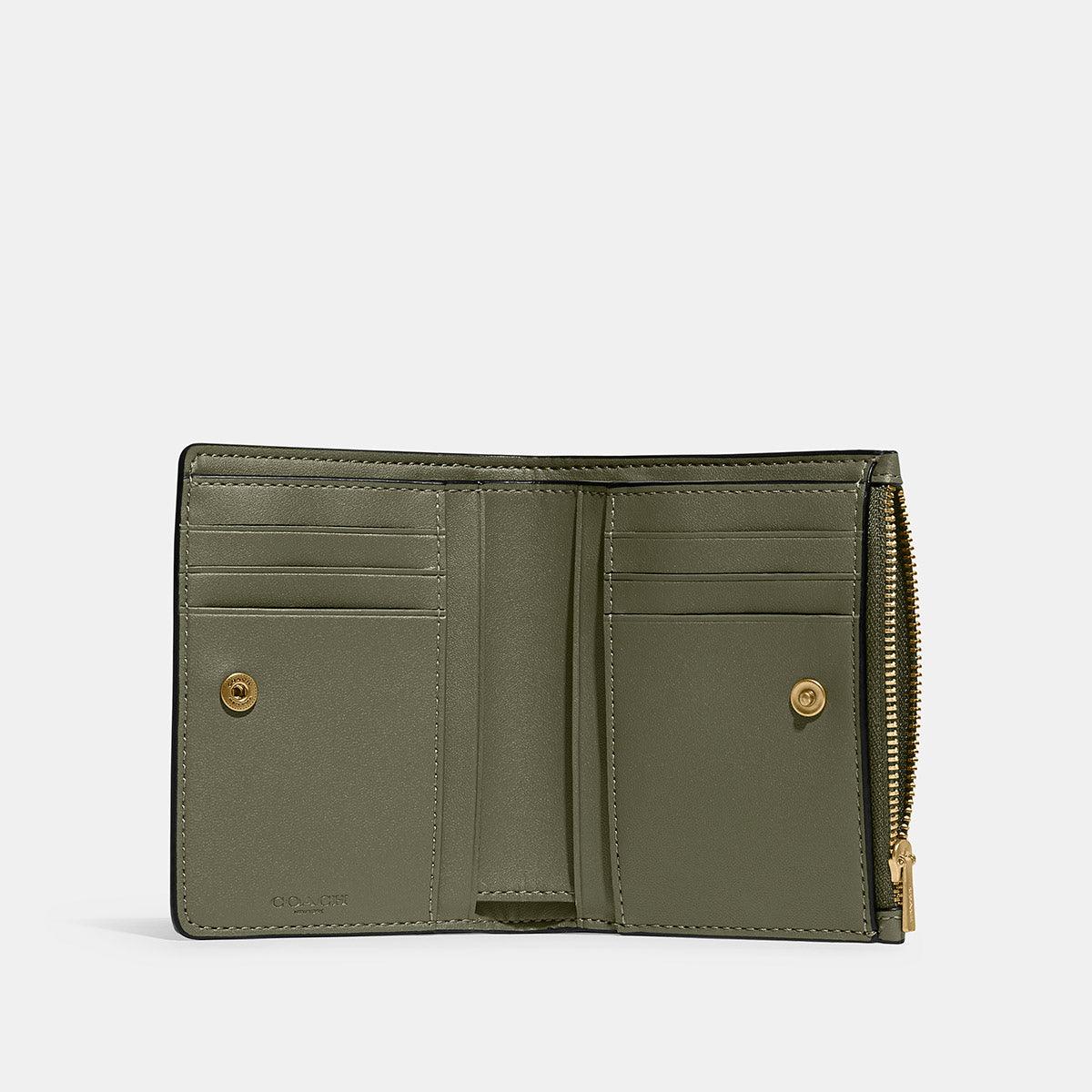 Bifold Snap Wallet - COACH Saudi Arabia Official Site