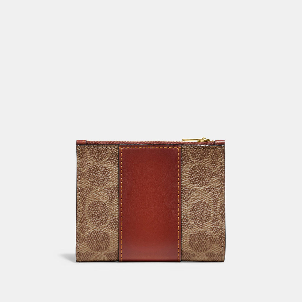 Bifold Snap Wallet In Signature Canvas - COACH Saudi Arabia Official Site