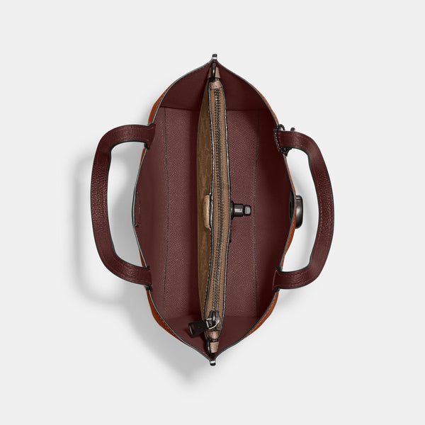 Willow Tote 24 In Colorblock With Signature Canvas Interior