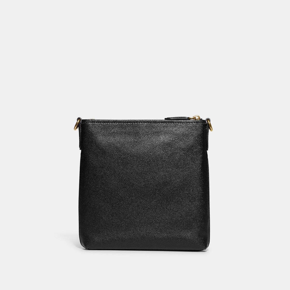 Kitt Messenger Crossbody - COACH Saudi Arabia Official Site
