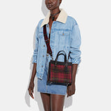 Field Tote 22 With Plaid Print - COACH Saudi Arabia Official Site