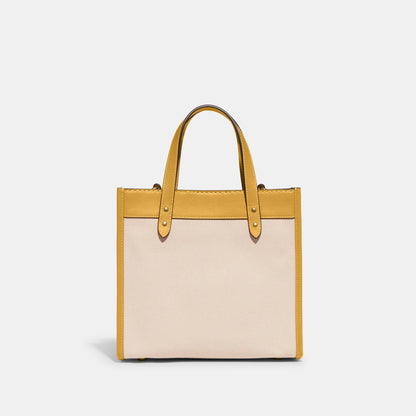 Field Tote 22 - COACH Saudi Arabia Official Site