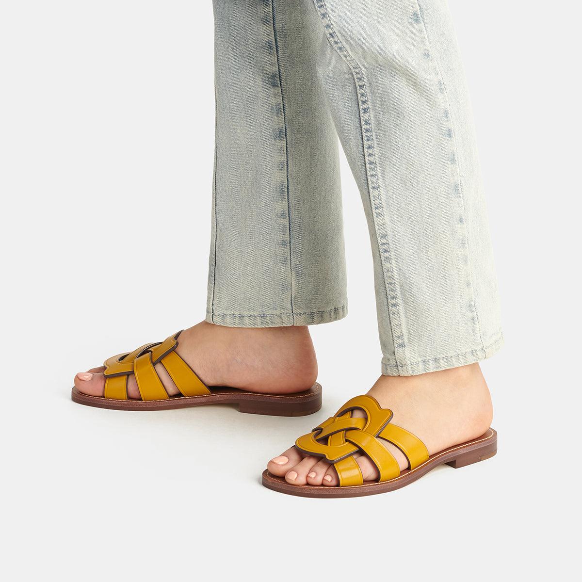 CI222-Issa Sandal-Yellow Gold