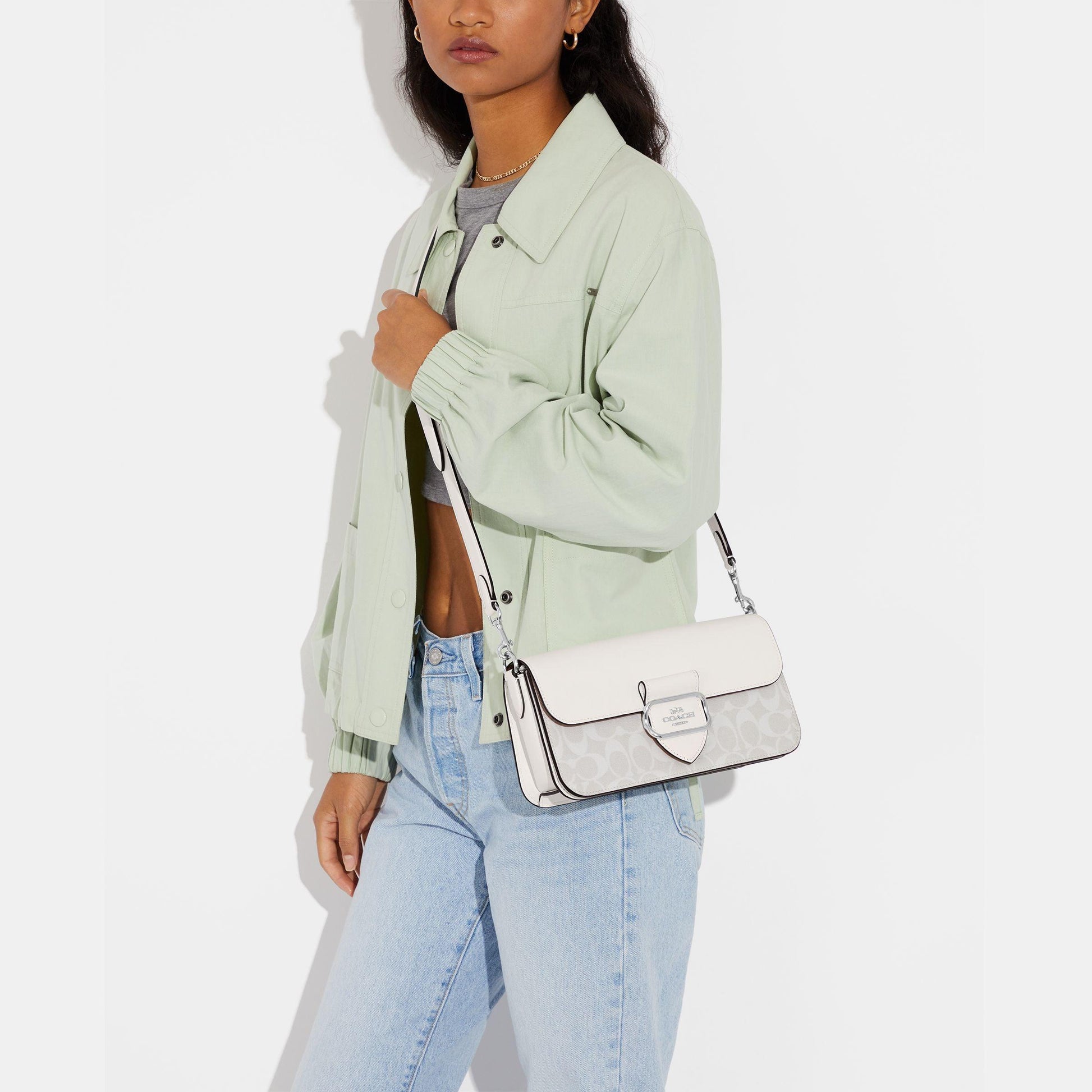 CJ617-Morgan Shoulder Bag In Signature Canvas-SV/Chalk/Glacier White