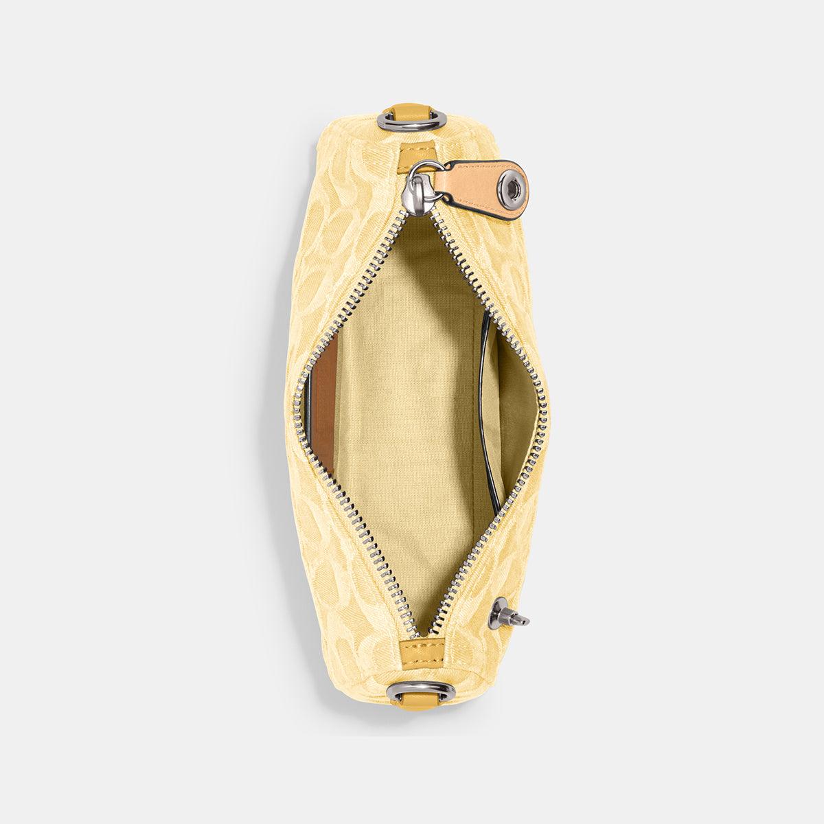 Swinger 20 In Signature Denim-CJ939-Lh/Pale Yellow