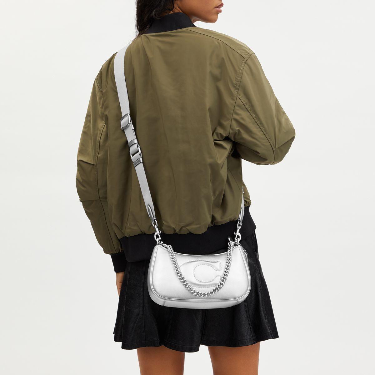 CN435-Teri Shoulder Bag With Signature Quilting-SV/METALLIC SILVER